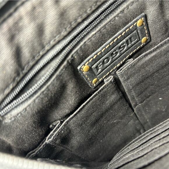 Fossil Leather Flap Crossbody - Picture 5 of 5